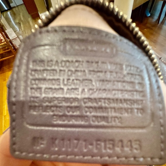 Coach - Medium Ashley Satchel - Subtle Purple Shimmer, 2011 F15445 - Picture 9 of 12